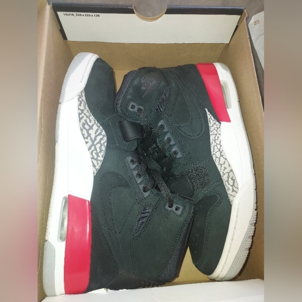 Jordan Legacy 312 Black Suede Sneakers 2019 - Picture 1 of 14